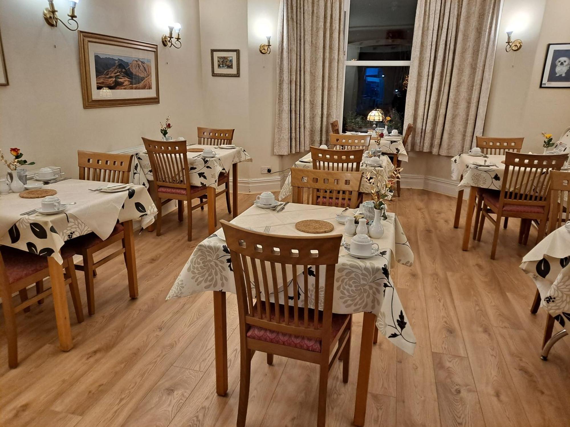 Somerset House B&B Grange-over-Sands Zewnętrze zdjęcie