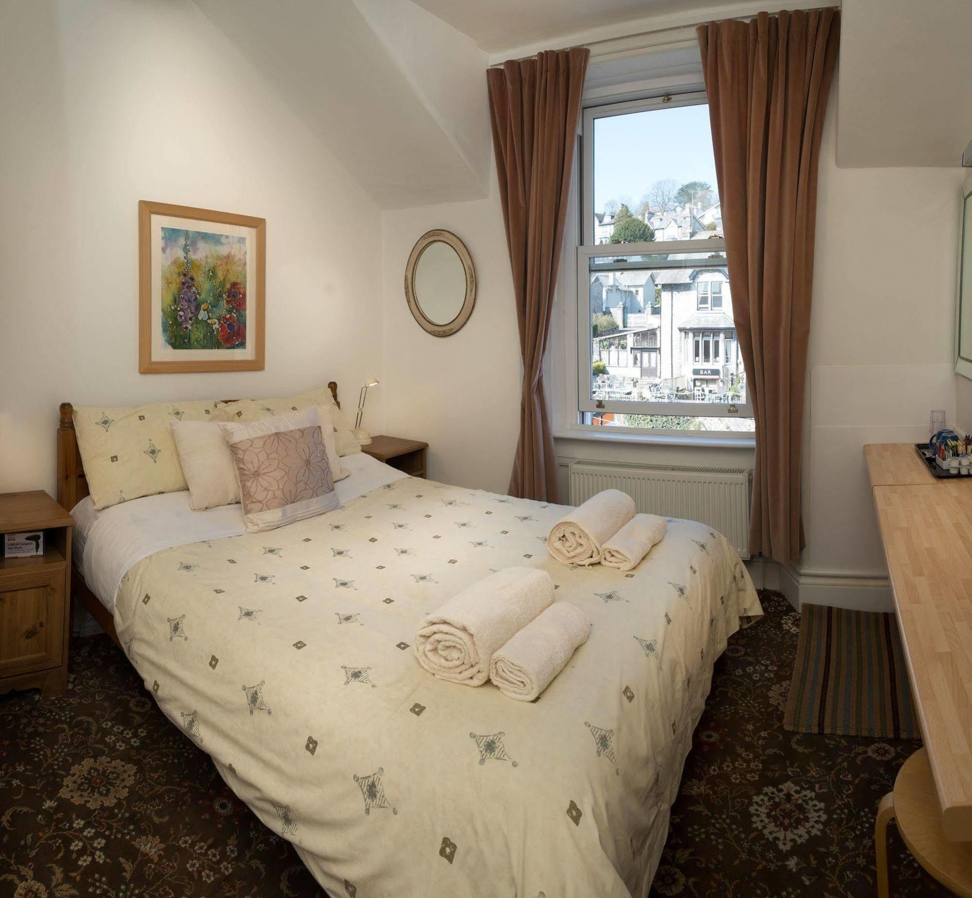 Somerset House B&B Grange-over-Sands Zewnętrze zdjęcie